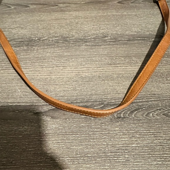 leather crossbody bag - Picture 2 of 8